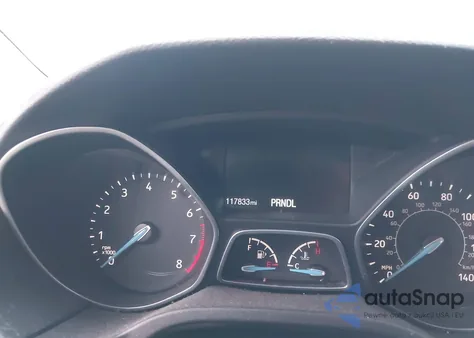 2018 Ford Focus Se z USA, uszkodzony, nr VIN 1FADP3F21JL205405